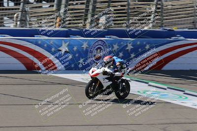 media/Aug-27-2022-Fastrack Riders (Sat) [[c588535105]]/Level 1/Session 1 Start Finish/